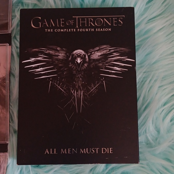 Game of thrones the complete fourth season ♟️ - Picture 3 of 9